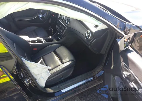 2018 Mercedes-Benz Cla 250 z USA, uszkodzony, nr VIN WDDSJ4EB3JN643119